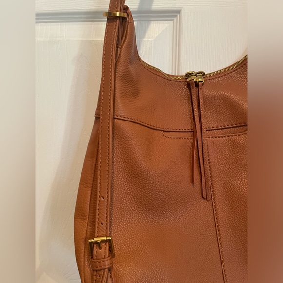 HOBO Merrin Convertible Backpack/Purse - Picture 5 of 10